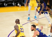 步行者险胜勇士，詹姆斯关键表现点燃全场！的简单介绍