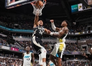 包含字母哥复出首战，猛龙状态火爆，三连败成为焦点！的词条