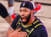 西亚卡姆狂砍浓眉哥分，勇士迎来新赛季高光！的简单介绍