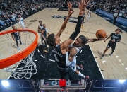 莫兰特陷入低谷，东契奇连败，独行侠球队命运悬念！